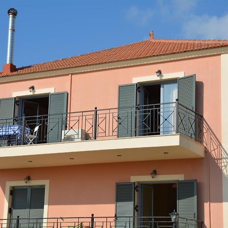 Lotus Sea View Apartments Lixouri Buitenkant foto