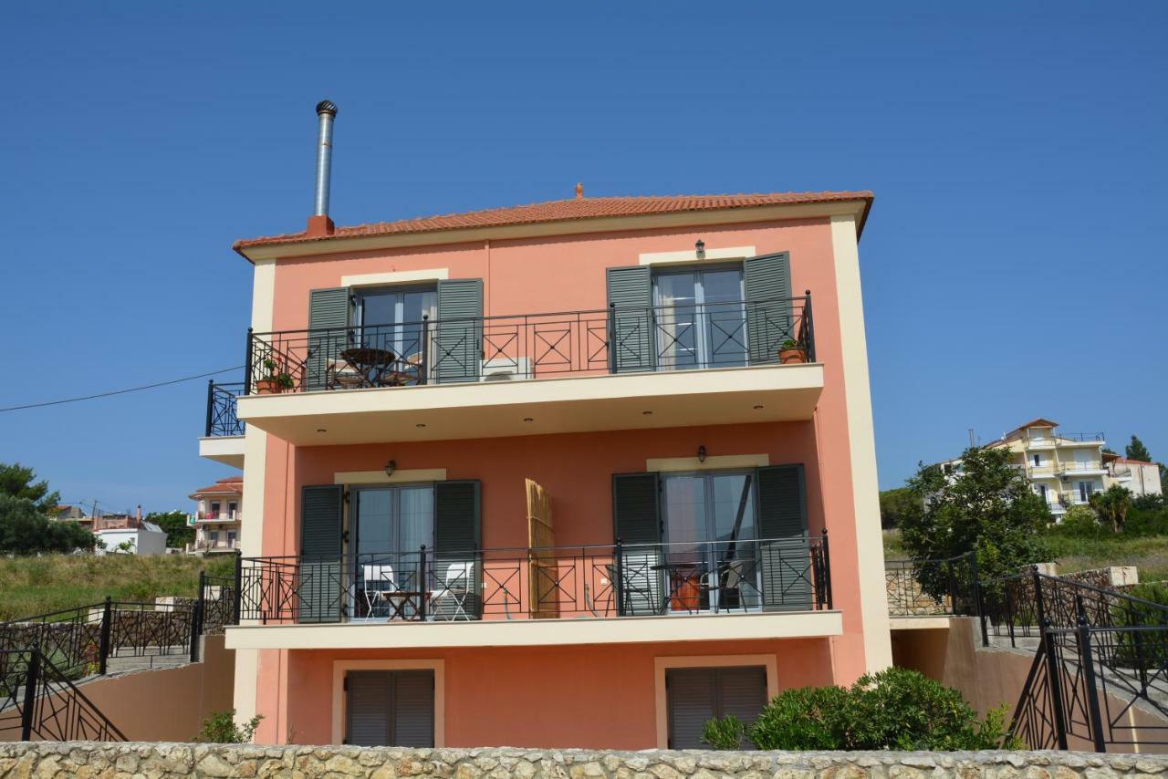 Lotus Sea View Apartments Lixouri Buitenkant foto